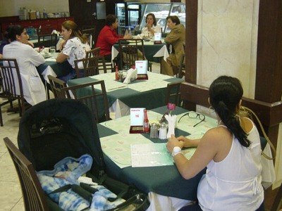 智能呼叫系统应用 网吧、餐厅、包厢与水产养殖的创新实践